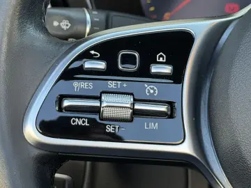 MERCEDES-BENZ C 220 d 4Matic Cabrio 9G-TRONIC