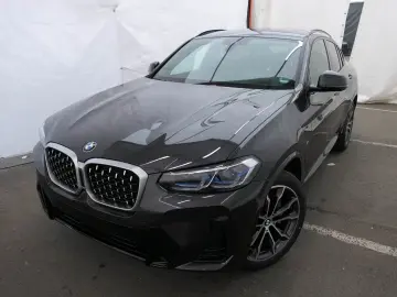 BMW X4 xDrive30d M Sport 20  AHK Pano Laserlicht HIF