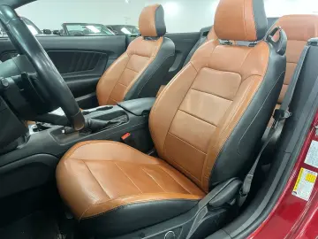 FORD Mustang 2 3l EcoBoost  Premium SHZ LED Kamera