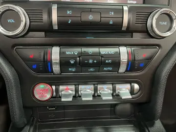 FORD Mustang 2 3l EcoBoost  Premium SHZ LED Kamera