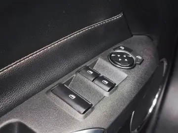 FORD Mustang Convertible 2.3 EcoBoost Premium LED