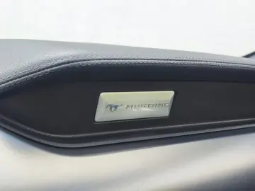 FORD Mustang Convertible 2.3 EcoBoost Premium LED