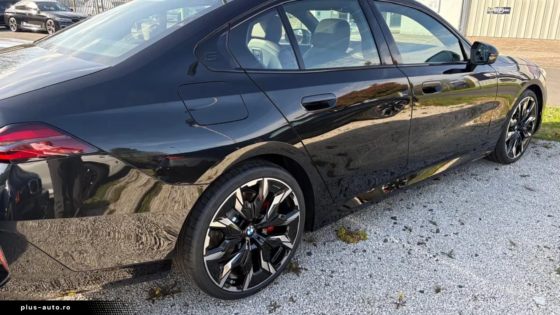 BMW 5 Series 2026 — imagine 4