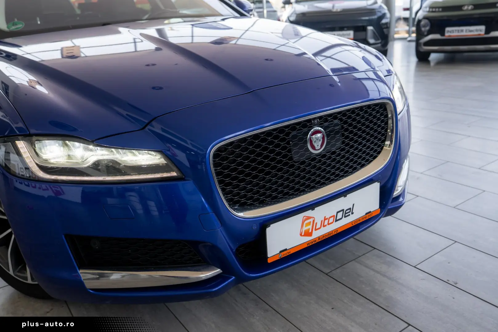 Jaguar XF X260 2.0L ZF