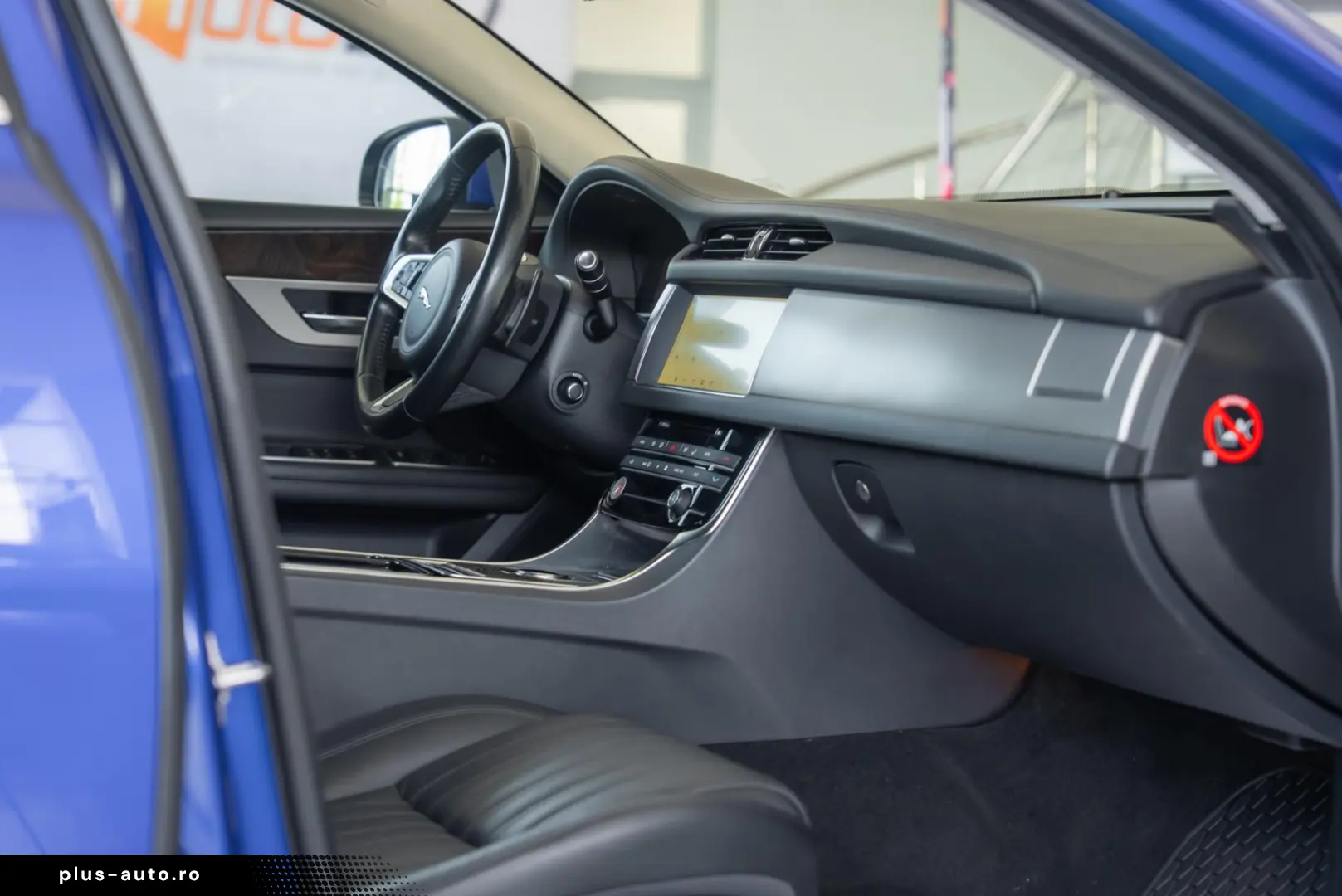 Jaguar XF X260 2.0L ZF