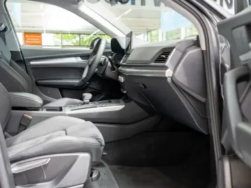 AUDI Q5 40 TDI quattro S Line s tronic LED NAVI SHZ