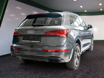 AUDI Q5 40 TDI quattro S Line s tronic LED NAVI SHZ