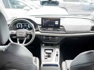 AUDI Q5 40 TDI quattro S Line s tronic LED NAVI SHZ
