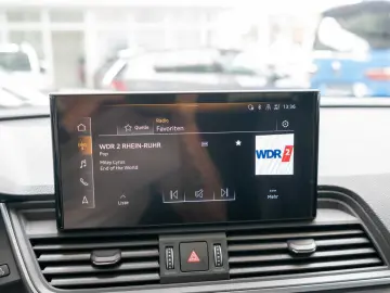 AUDI Q5 40 TDI quattro S Line s tronic LED NAVI SHZ