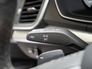 AUDI Q5 40 TDI quattro S Line s tronic LED NAVI SHZ