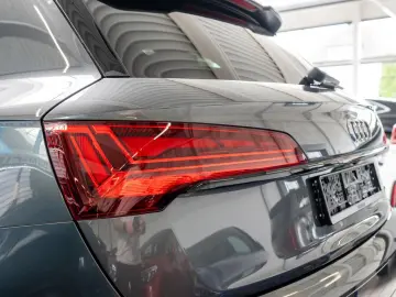 AUDI Q5 40 TDI quattro S Line s tronic LED NAVI SHZ