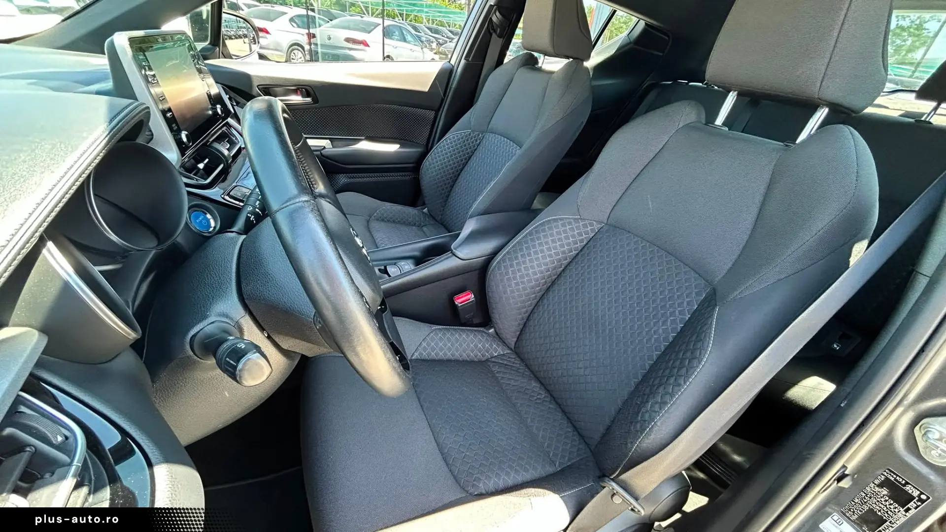Toyota C-HR 1.8 HSD 122 CP 4x2 CVT C-enter 2023