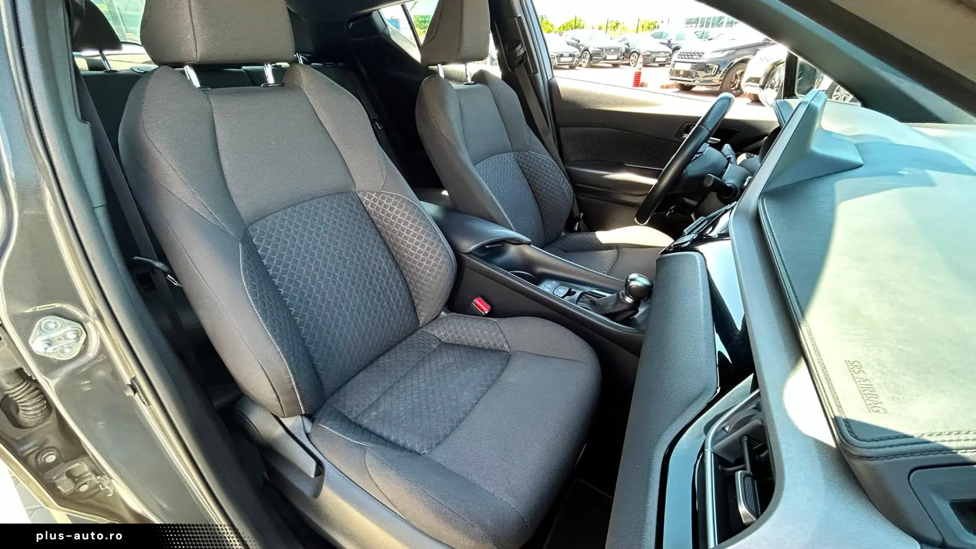 Toyota C-HR 1.8 HSD 122 CP 4x2 CVT C-enter 2023