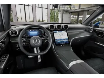 MERCEDES-BENZ GLC 300 e 4M AMG DigitalLi. 360  Parktronic