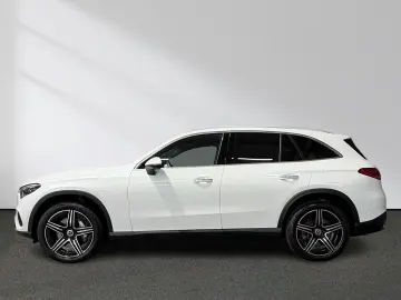 MERCEDES-BENZ GLC 300 de 4M Avantgarde AMG-Felge Dig…