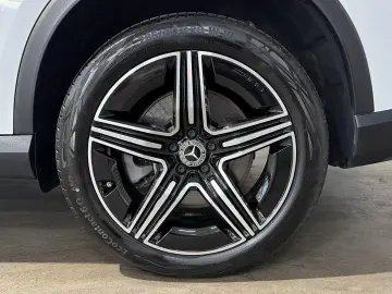 MERCEDES-BENZ GLC 300 de 4M Avantgarde AMG-Felge Dig…