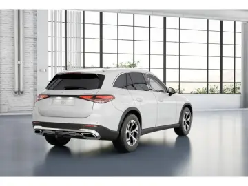 MERCEDES-BENZ GLC 300 de 4M AVANTGARDE DIST 360 KAM AHK PANO