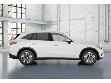MERCEDES-BENZ GLC 300 de 4M AVANTGARDE DIST 360 KAM AHK PANO
