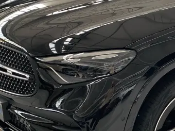 MERCEDES-BENZ GLC 300 e 4M  AMG NIGHT AHK MEMO 360 KAM TEMP