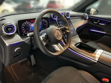 MERCEDES-BENZ GLC 300 e 4M  AMG NIGHT AHK MEMO 360 KAM TEMP
