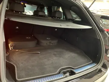 MERCEDES-BENZ GLC 300 e 4M  AMG NIGHT AHK MEMO 360 KAM TEMP