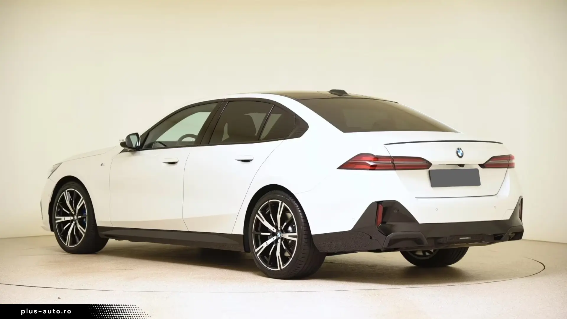 BMW 5 Series 2025 — imagine 3