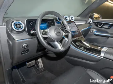 MERCEDES-BENZ GLC 400 e 4M Pano AHK 360