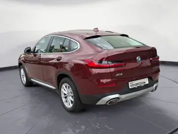 BMW X4 xDrive20i AT Navi Bluetooth PDC MP3 Schn. Hea
