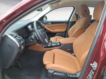 BMW X4 xDrive20i AT Navi Bluetooth PDC MP3 Schn. Hea