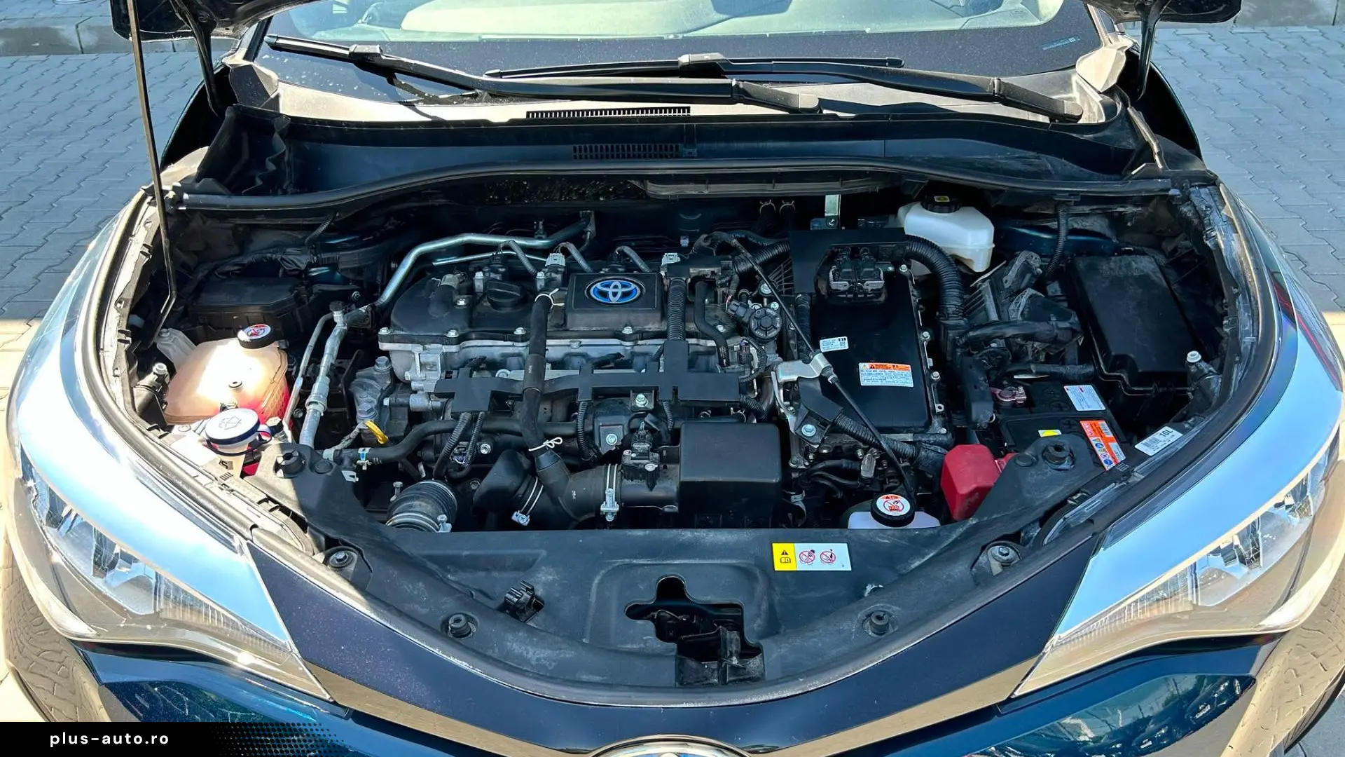 Toyota C-HR 1.8 HSD 122 CP 4x2 CVT C-enter 2023