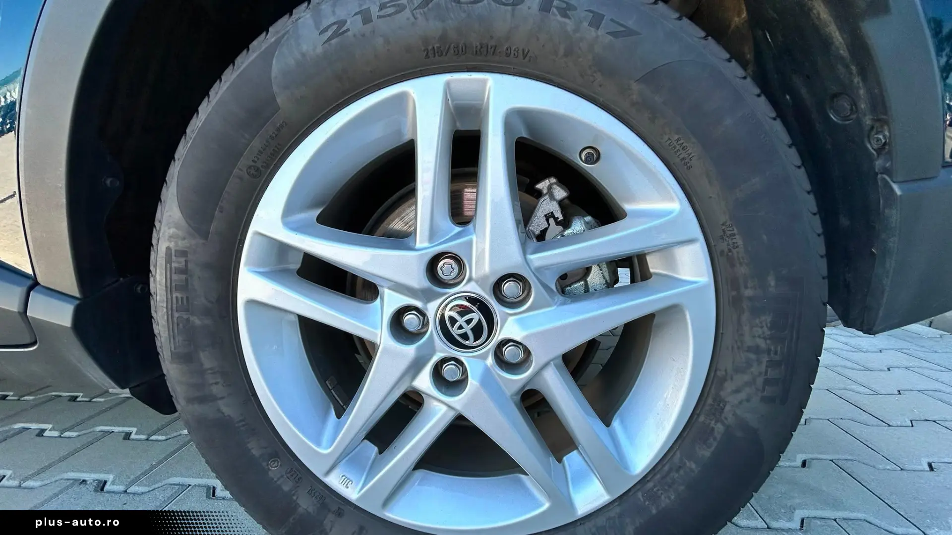 Toyota C-HR 1.8 HSD 122 CP 4x2 CVT C-enter 2023