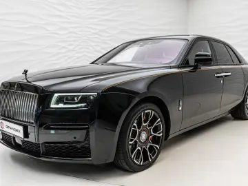 Rolls-Royce Ghost Black Badge Shooting Star Rear TV
