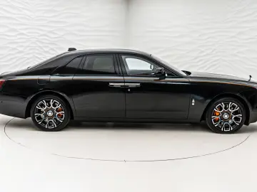 Rolls-Royce Ghost Black Badge Shooting Star Rear TV