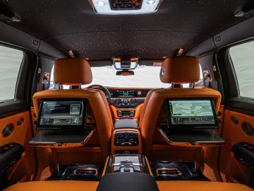 Rolls-Royce Ghost Black Badge Shooting Star Rear TV
