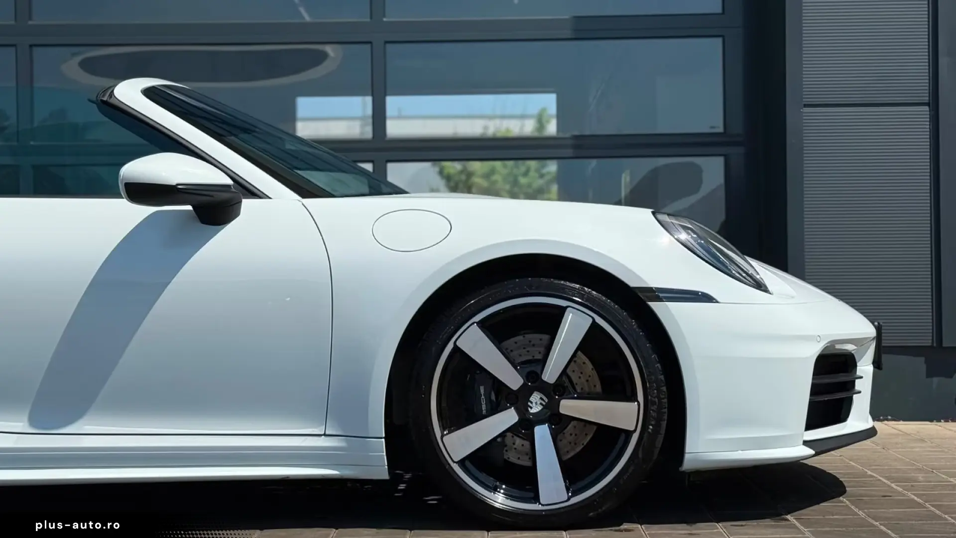 PORSCHE 911 2024 — imagine 9