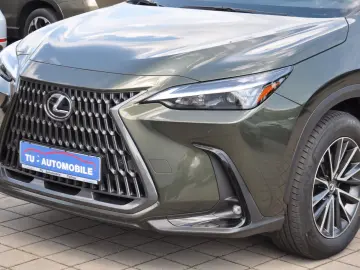LEXUS NX 450 h  E-Four NAVI-LEDER-360 -LED-ACC-8FACH