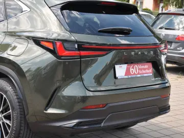 LEXUS NX 450 h  E-Four NAVI-LEDER-360 -LED-ACC-8FACH
