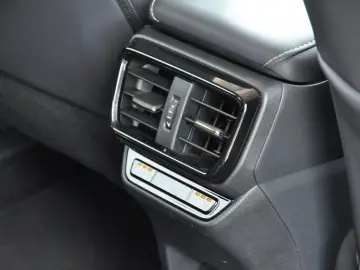 LEXUS NX 450 h  E-Four NAVI-LEDER-360 -LED-ACC-8FACH
