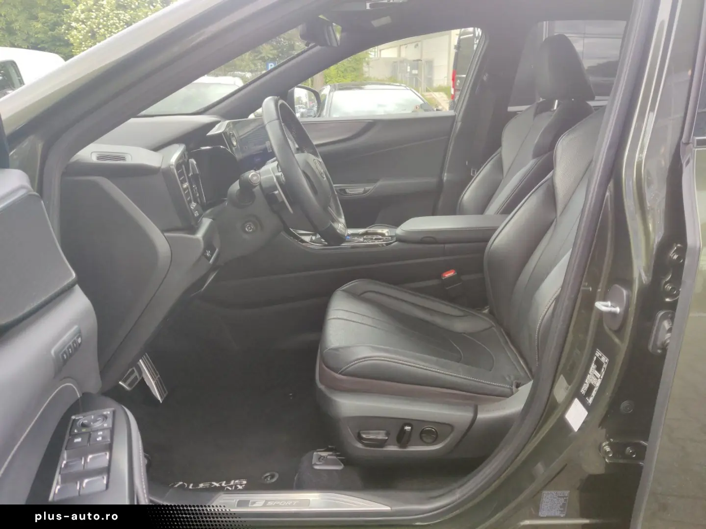 LEXUS NX 2022 — imagine 10