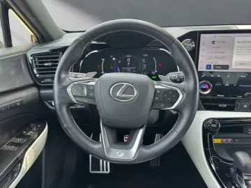 LEXUS NX 450h 450 h  F-Sport  AHK