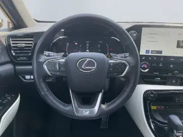 LEXUS NX 450h  E-FOUR F SPORT-Paket  360  HUD Leder AC