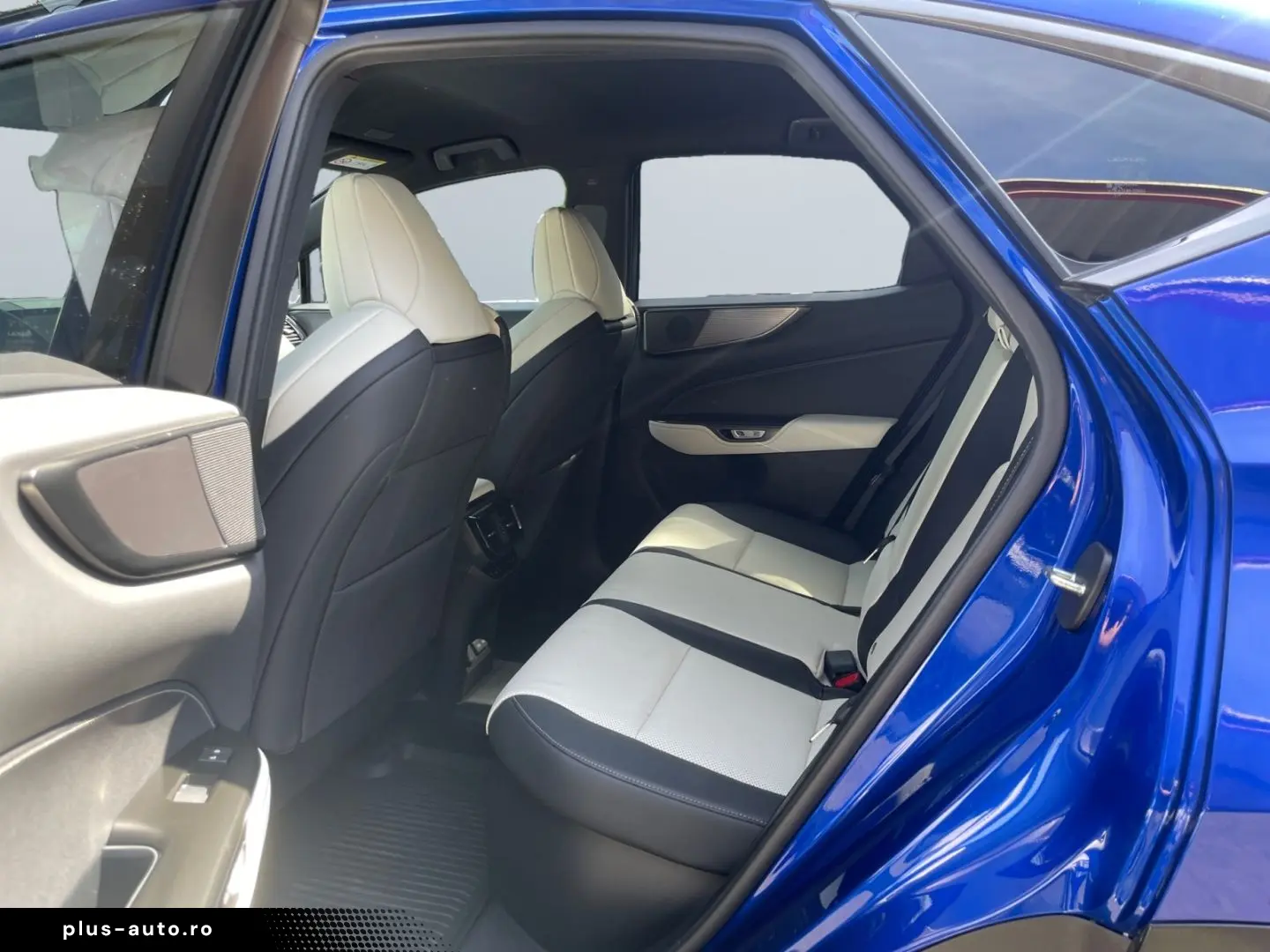 LEXUS NX 2022 — imagine 14