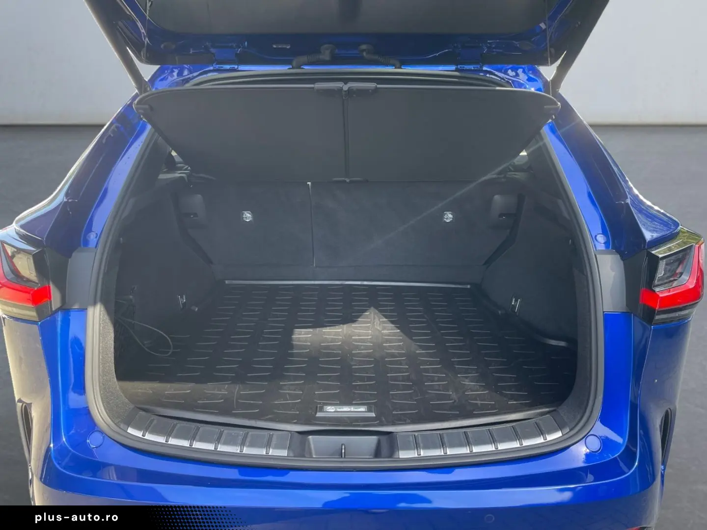 LEXUS NX 2022 — imagine 15