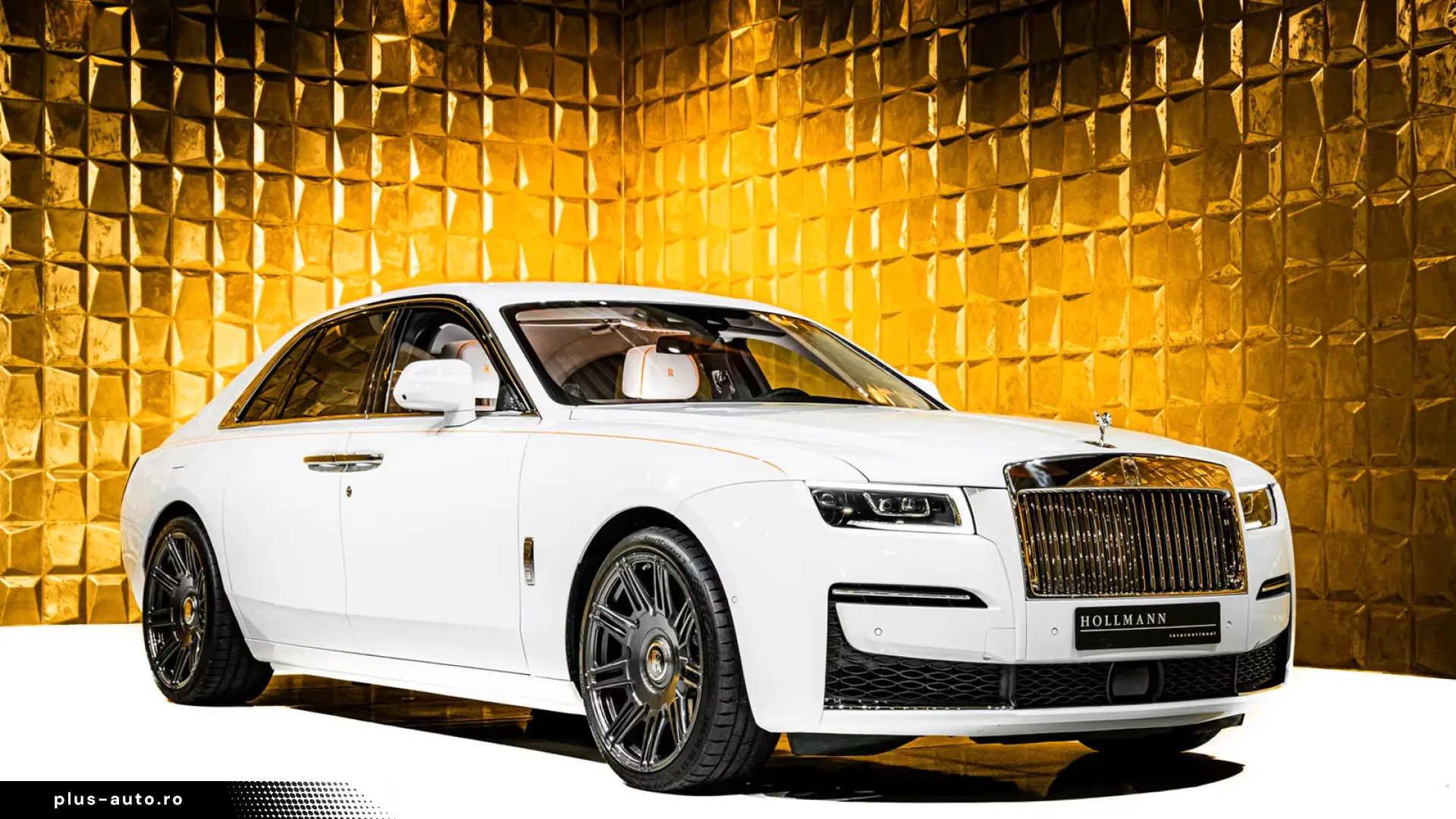 ROLLS-ROYCE Ghost 2023