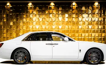 Rolls-Royce Ghost   Shooting Star  TV  HUD  Massage
