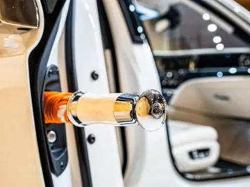 Rolls-Royce Ghost   Shooting Star  TV  HUD  Massage