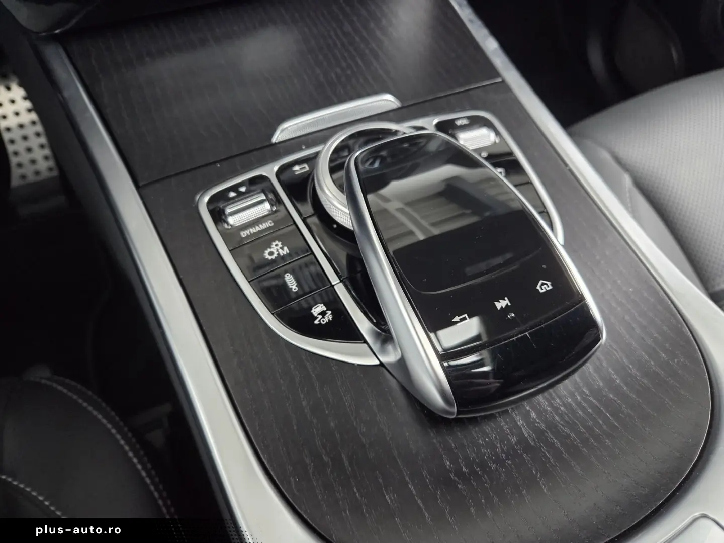 MERCEDES-BENZ G-Class 2023 — imagine 12