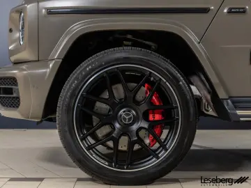 MERCEDES-BENZ G 63 AMG Superior Multibeam SD Night Burmester