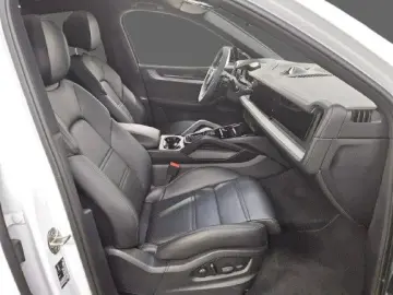 PORSCHE Cayenne Coupe E-Hybrid SportDesign HLA SportAGA