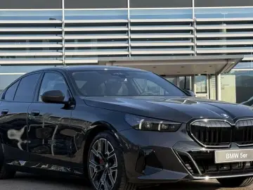 BMW 530 e xDrive Limo M Sport Pro B&W AHK